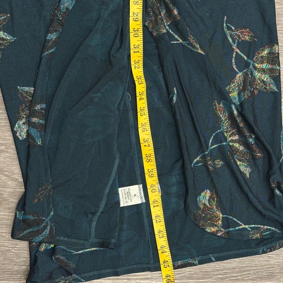 Baltic Born Shaneen Ruched Midi Dress Jade Floral Shimmer V-Neck Dolman Sleeve M - Picture 8 of 9